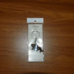 Walking Lion Metal Keychain – Antique Finish Durable Key Holder