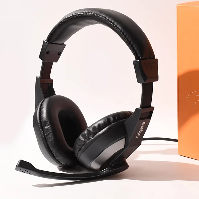 Wired Headset with Adjustable Headband for Clear Communication