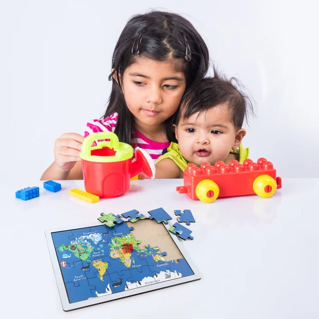 Wooden World Map Puzzle – Educational Geography Toy for Kids