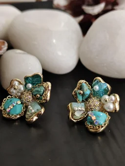 Flower Shape Pearls Stones Stud Earrings- Blue