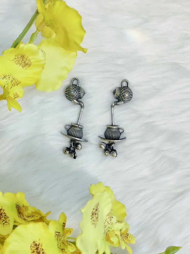 Boho Chai Ketli Oxidised German Silver Earrings