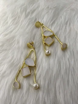 A Shape MOP Golden Earrings