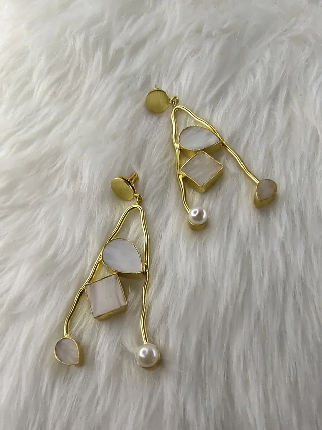 A Shape MOP Golden Earrings