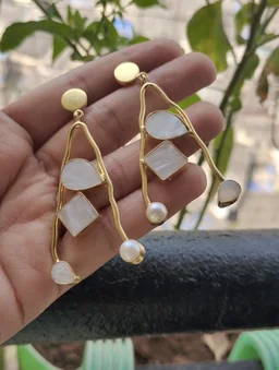 A Shape MOP Golden Earrings