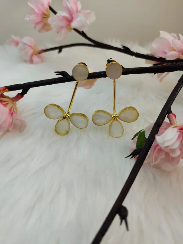 MOP 3 Petal Drop Earrings