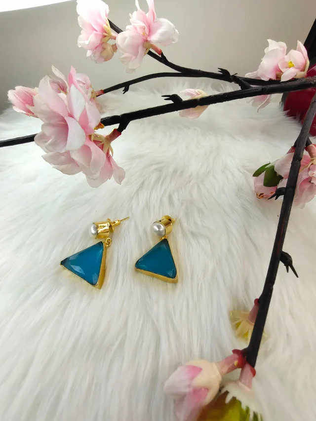Baroque With Blue Monalisa Stone Triangle Drop Earrings