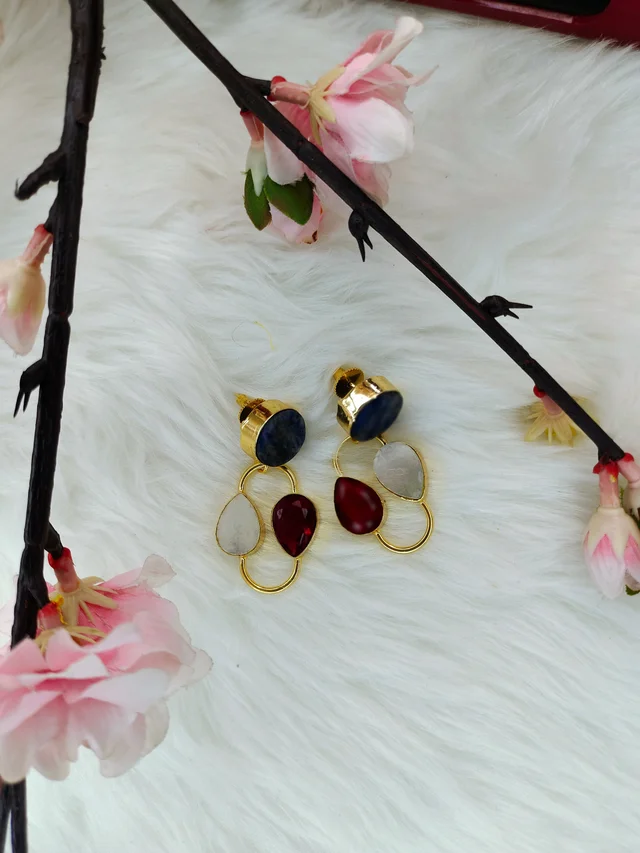 MOP With Red Garnet Stone Drop Earrings