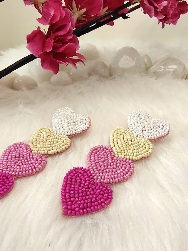 Four Little Hearts Earrings - White Pink
