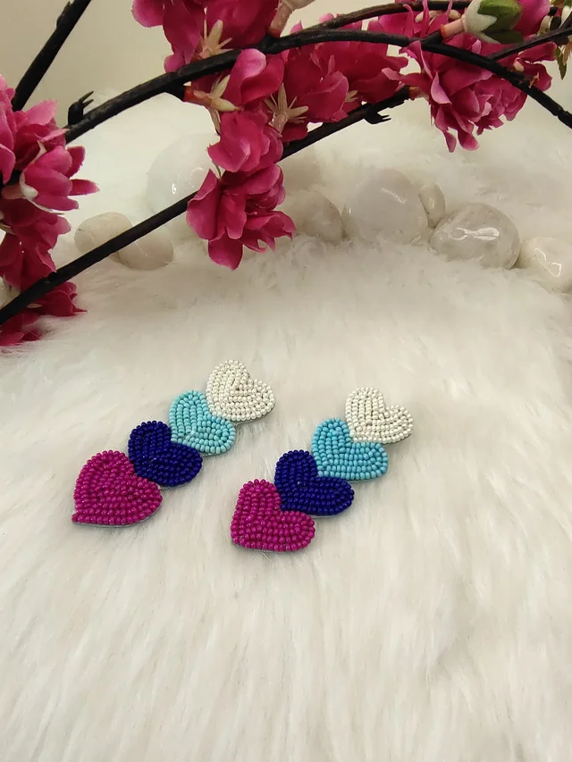 Four Little Heart Earrings Blue