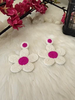 White And Pink Daisy Flower Earrings