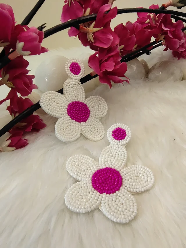 White And Pink Daisy Flower Earrings