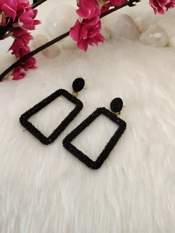 5 Element Rectangle Earrings Black