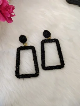 5 Element Rectangle Earrings Black