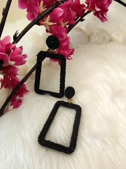 5 Element Rectangle Earrings Black