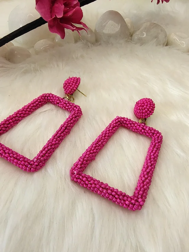 5 Element Rectangle Earrings Pink