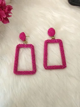 5 Element Rectangle Earrings Pink