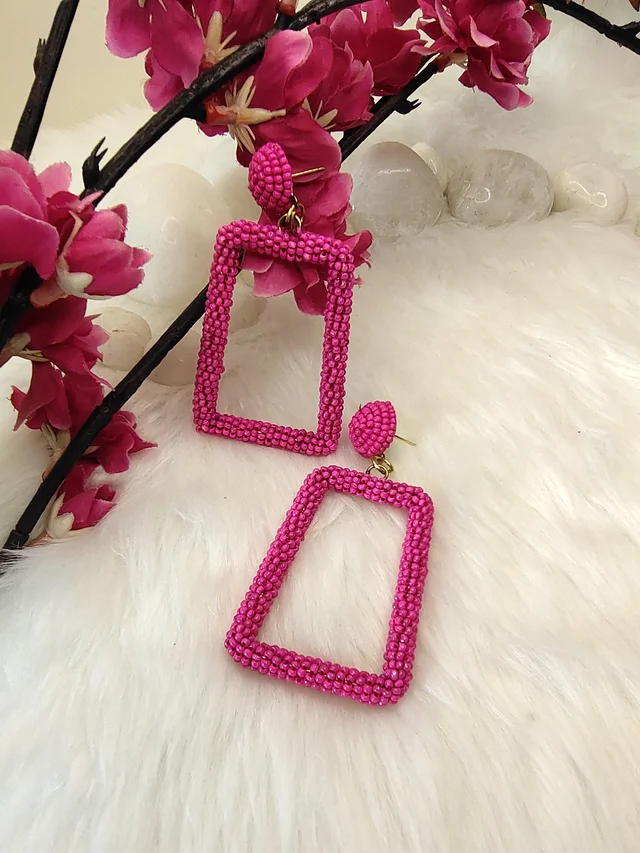 5 Element Rectangle Earrings Pink