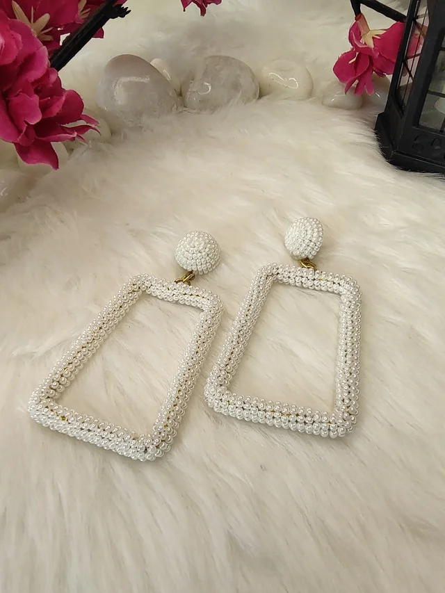 5 Element Rectangle Earrings White