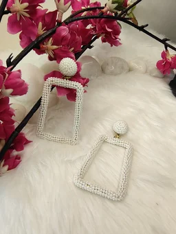 5 Element Rectangle Earrings White