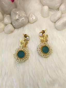 Gajra Baroque Pearls With Quartz Earrings