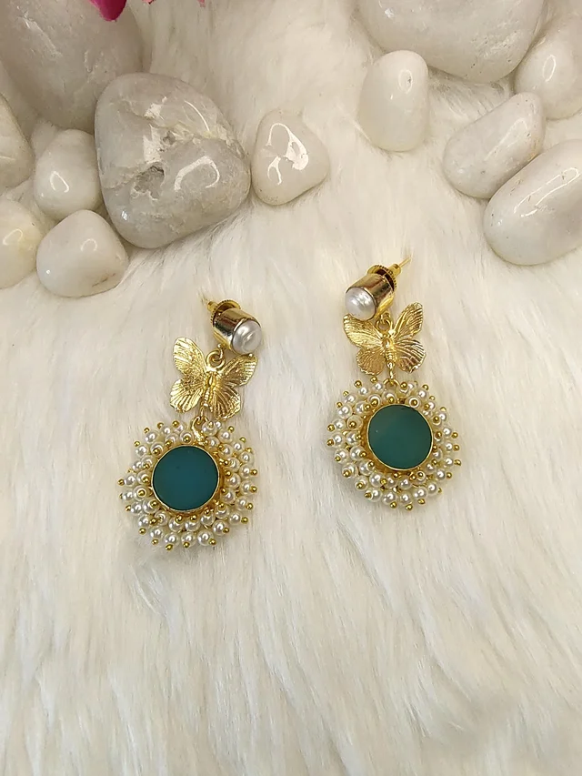 Gajra Baroque Pearls With Quartz Earrings