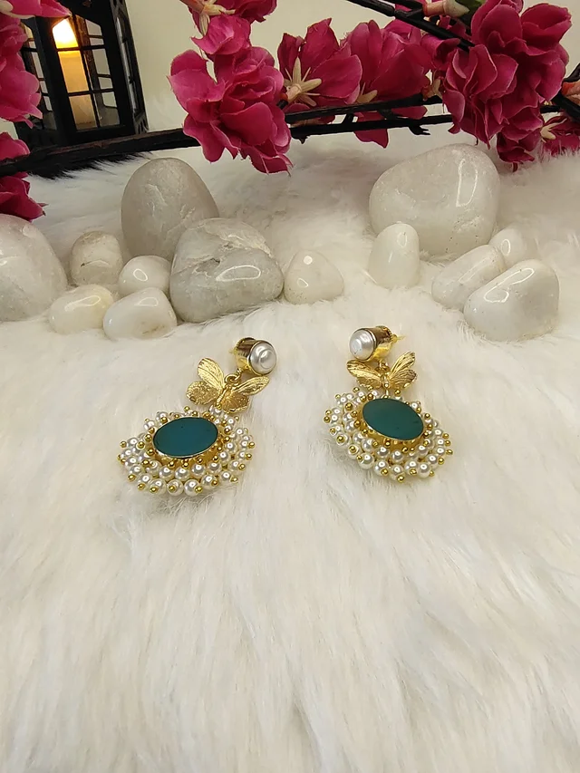 Gajra Baroque Pearls With Quartz Earrings
