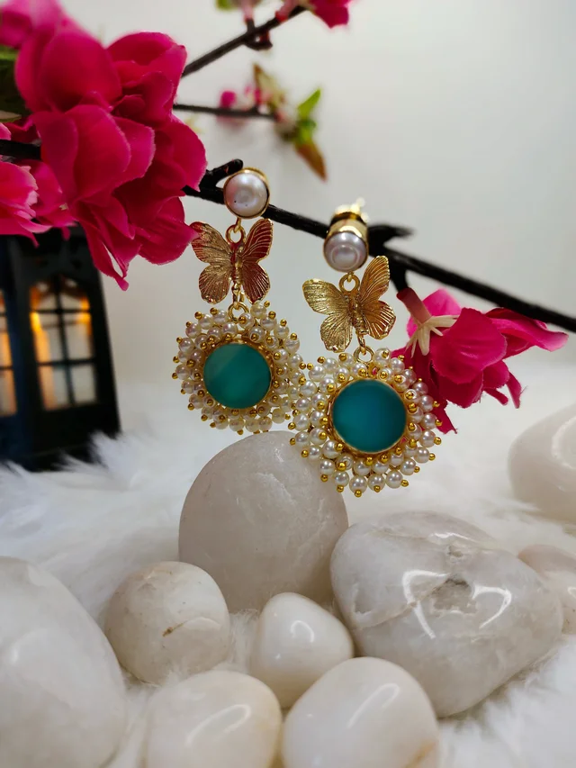 Gajra Baroque Pearls With Quartz Earrings