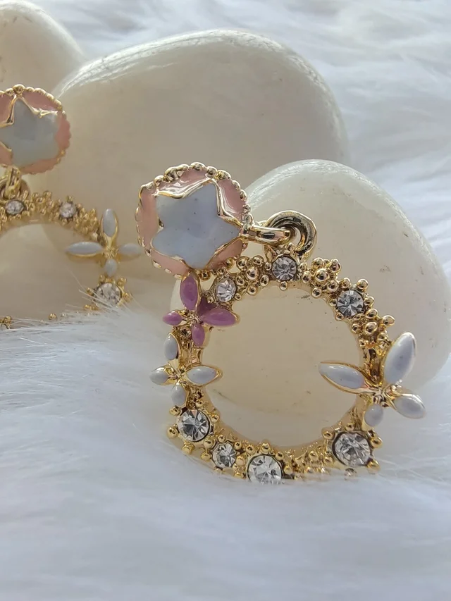 Cute Flower Wreath Earrings Pink
