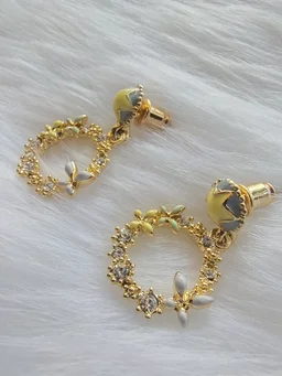 Cute Flower Wreath Drop Earrings Green