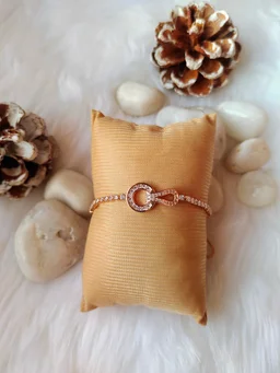 Rope In Circle Cute Rose Gold Bracelet