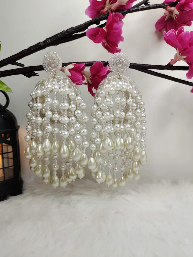 Pearl Watefall Earrings White