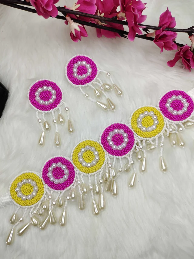 Pink And Yellow Choker Necklace Set