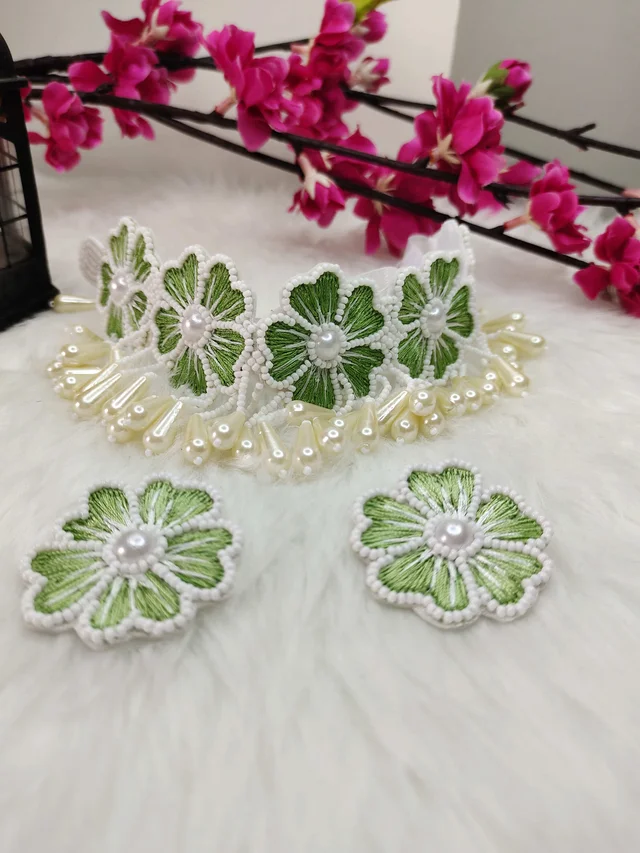 Green Flower Choker Necklace Set