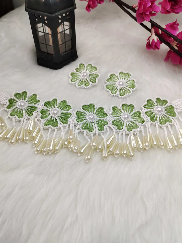 Green Flower Choker Necklace Set