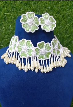 Green Flower Choker Necklace Set