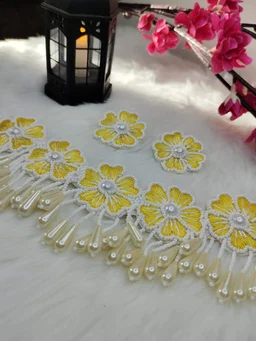 Yellow Flower Choker Necklace Set
