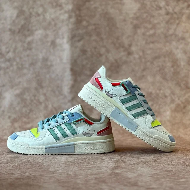 Adidas Forum 