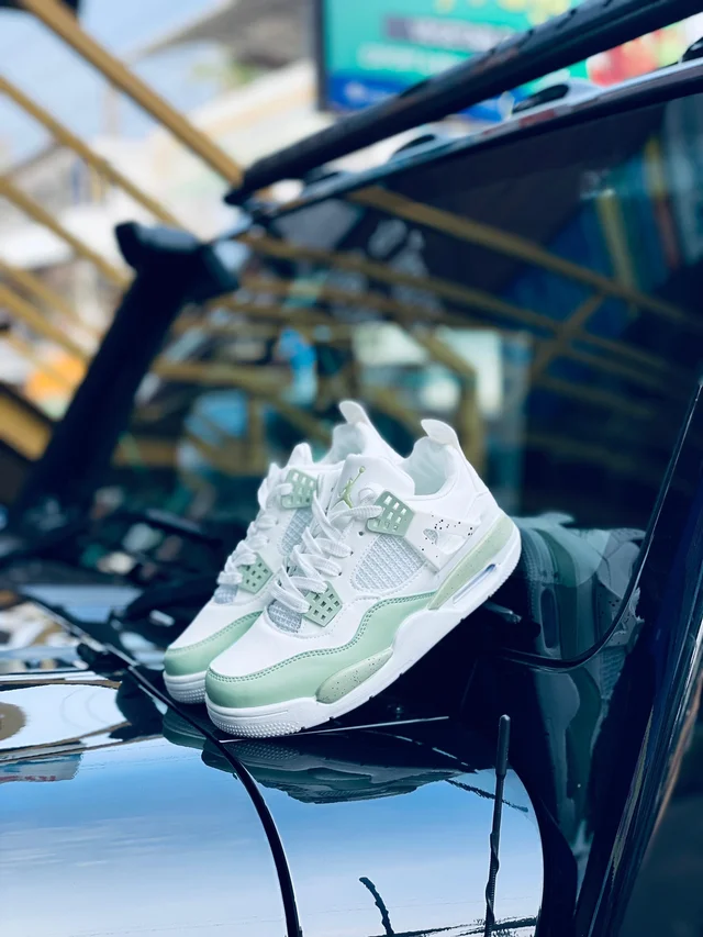 Imported Retro 4 