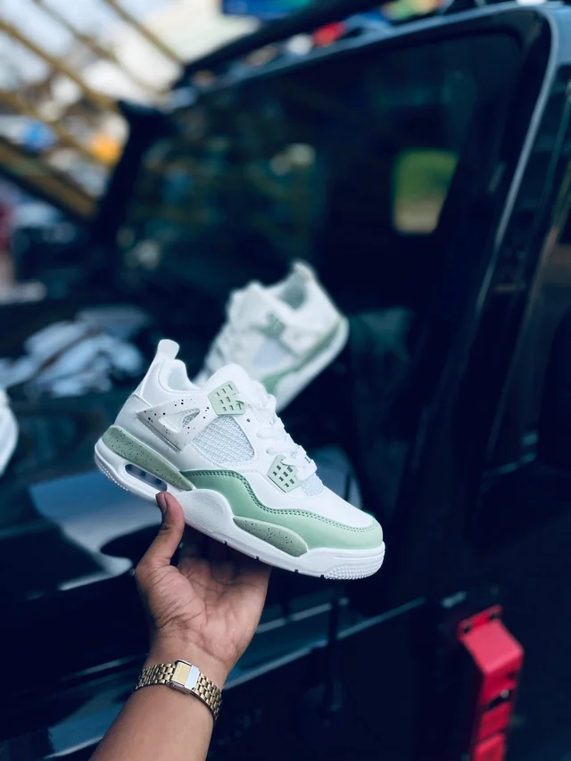 Imported Retro 4 