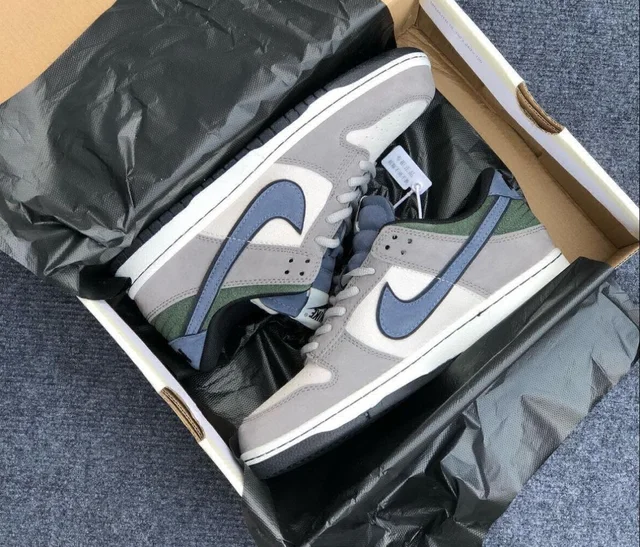 Nike SB Dunk Low x Otomo Katsuhiro 