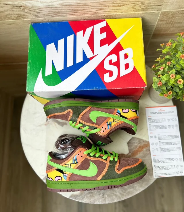 Nike Sb Dunk De La Soul