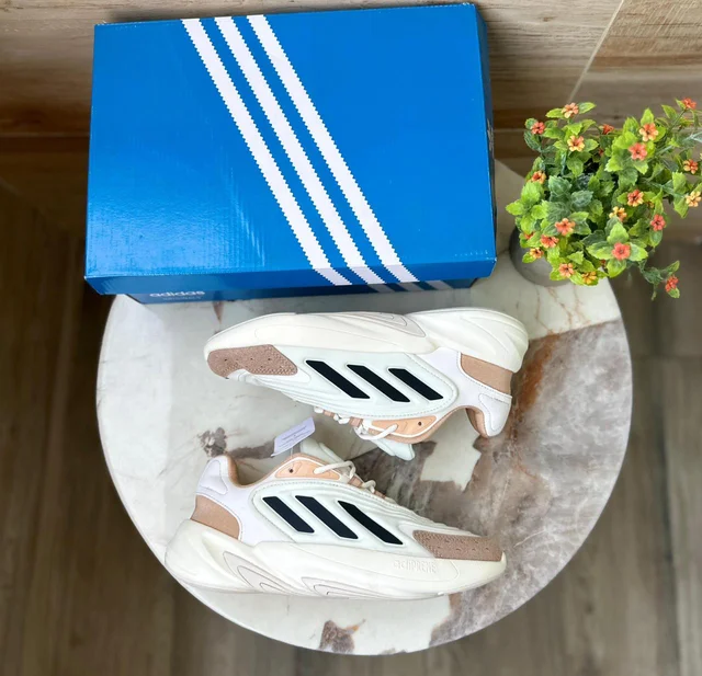 Adidas Original Ozelia