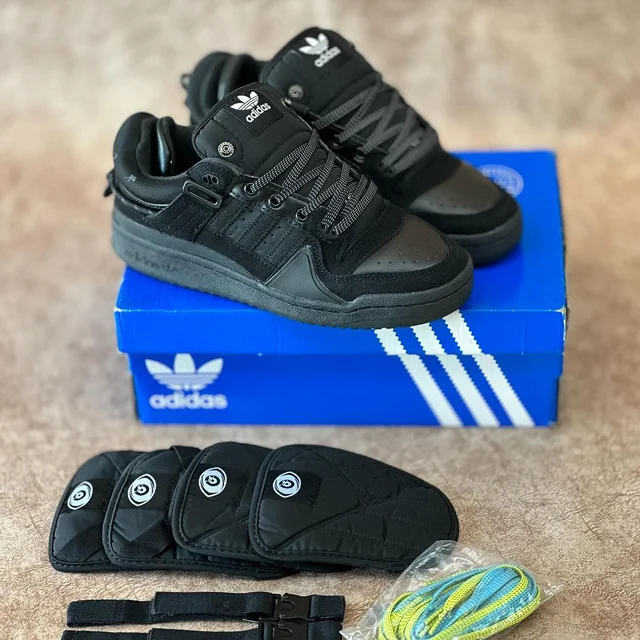 Adidas Bad Bunny (Black)