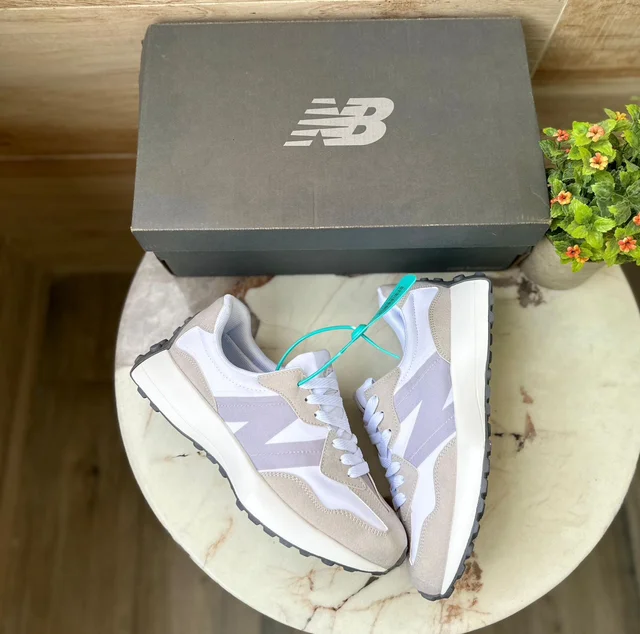 New Balance 327 Sea Salt 