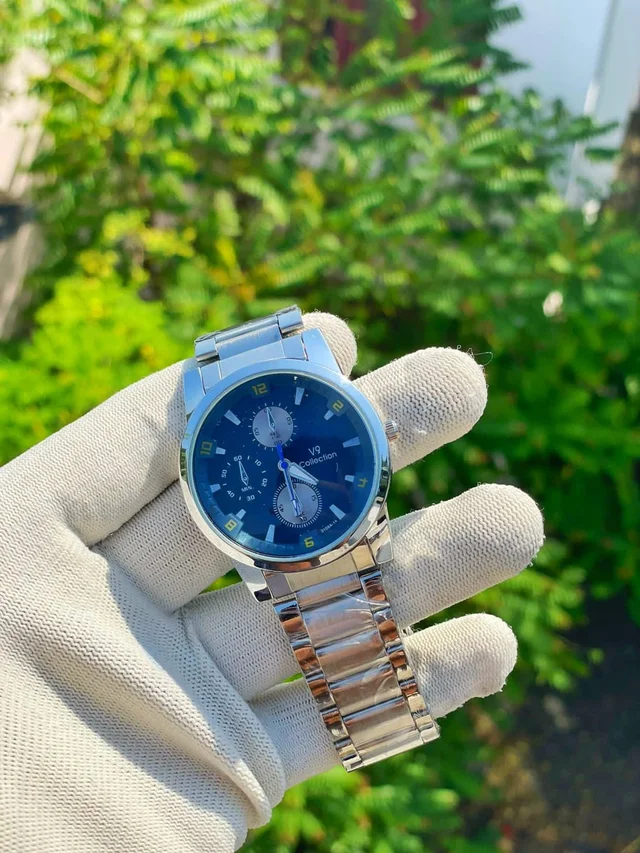 V9 Vintage Watches ( Silver Chain )