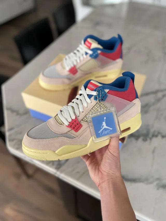 Jordan Retro 4 Guava EDTN