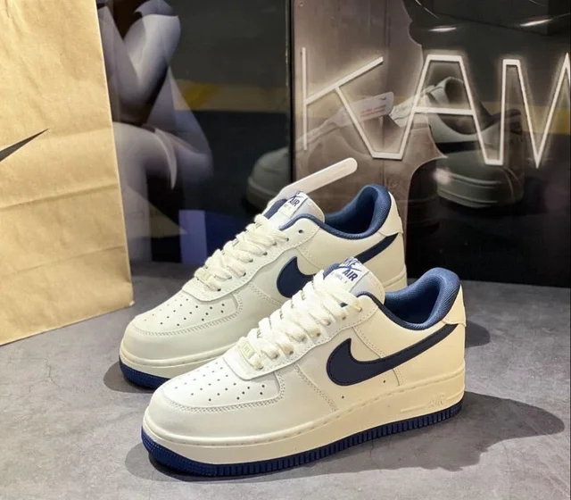Nike Airforce 07 White Navy 