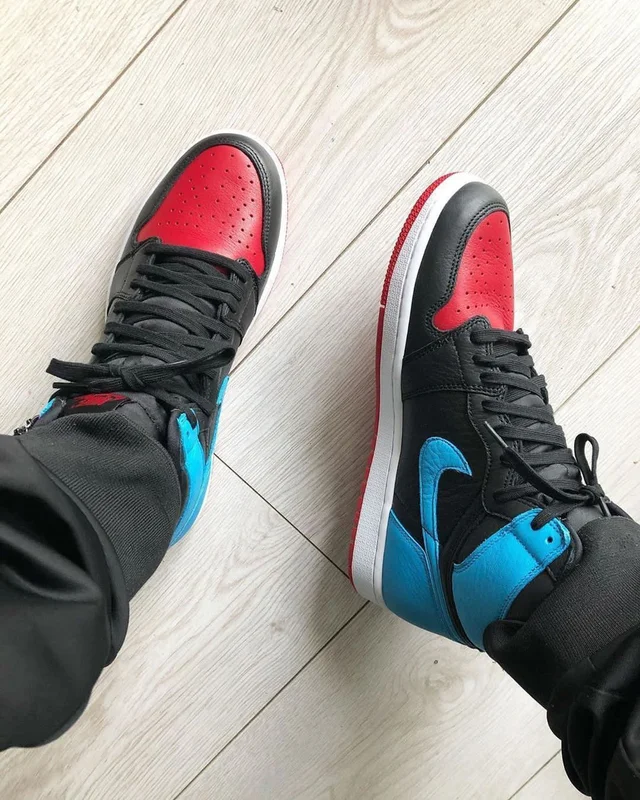 Jordan Retro 1 Chicago UNC