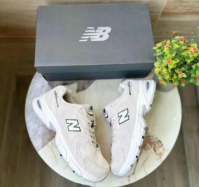 New Balance 530
