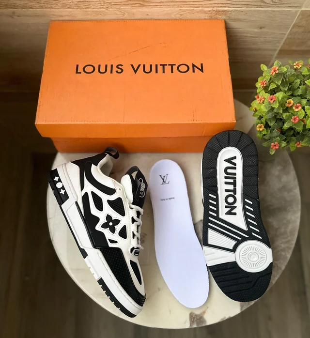 Louis Vuitton 2 Trainers